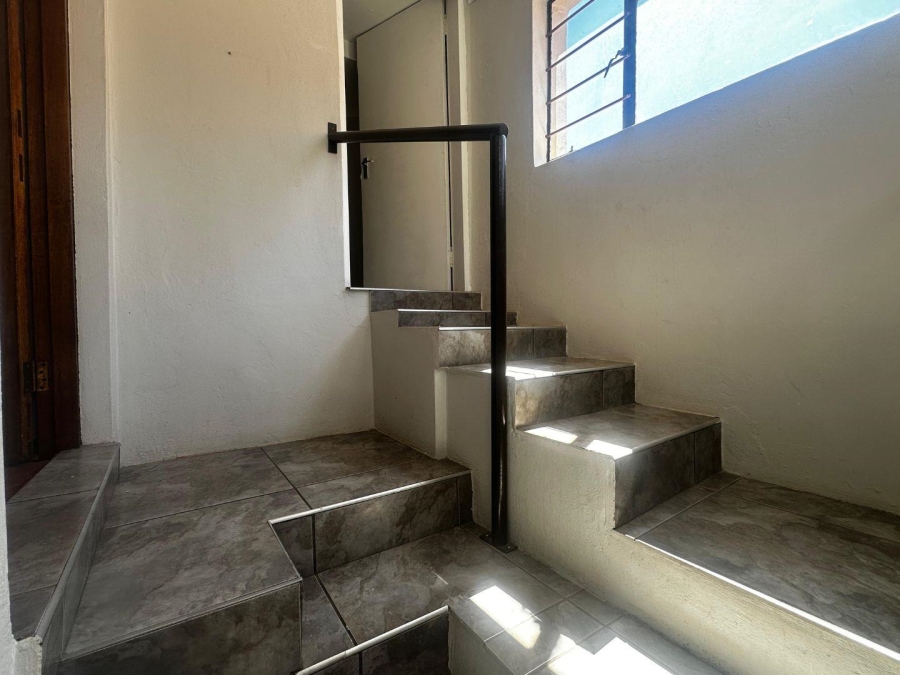 4 Bedroom Property for Sale in Heuwelsig Free State